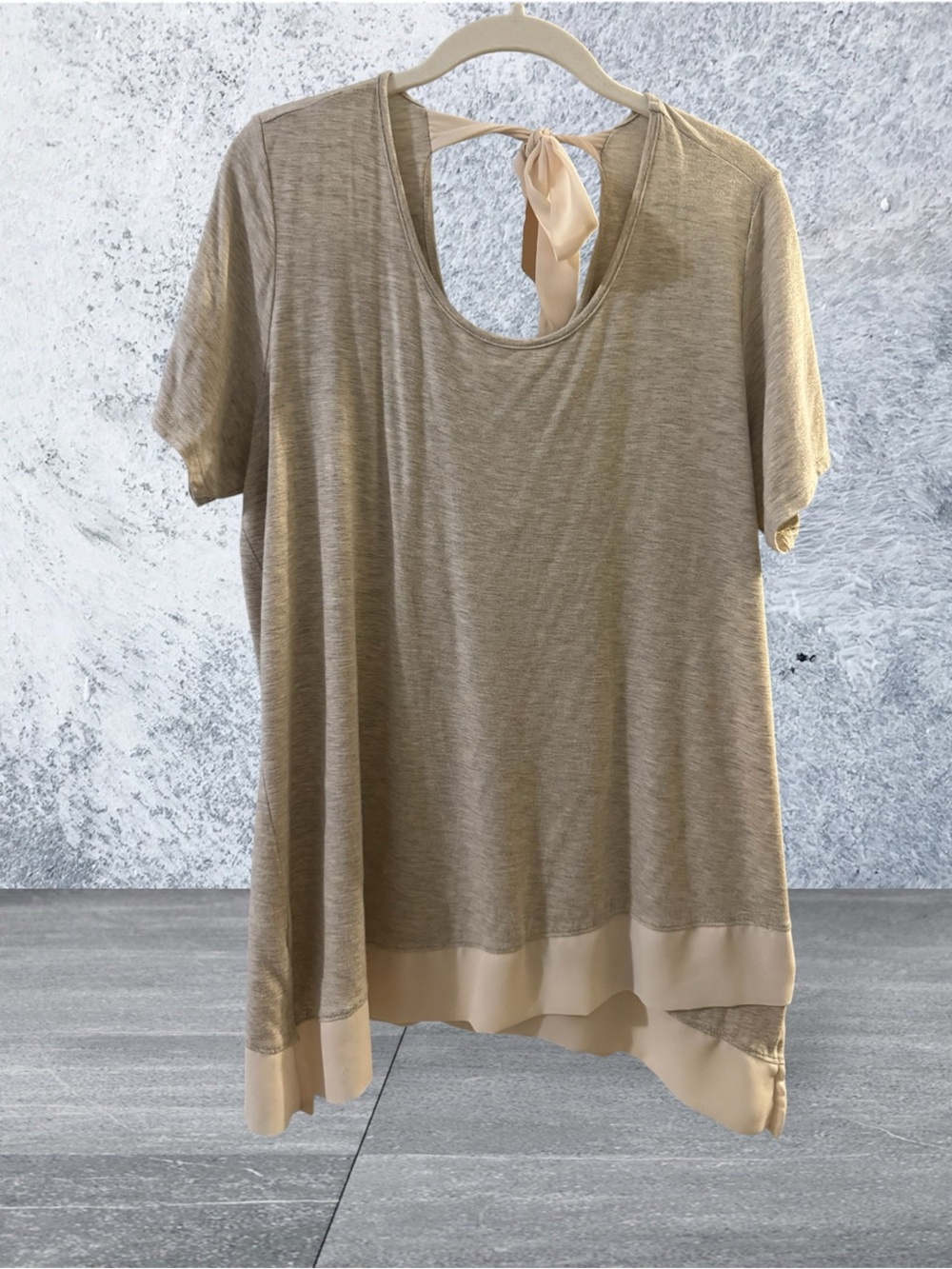 pebble and stone Taupe Short Sleeve Top with Back Tie and Cream Hem